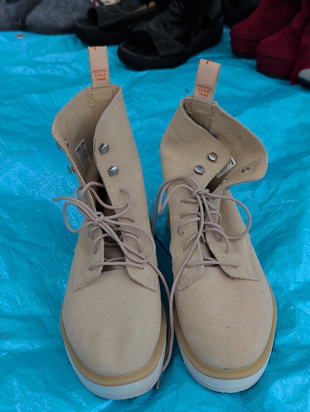 NWOB Sorel Hi-Line Lace-Up Suede Boots